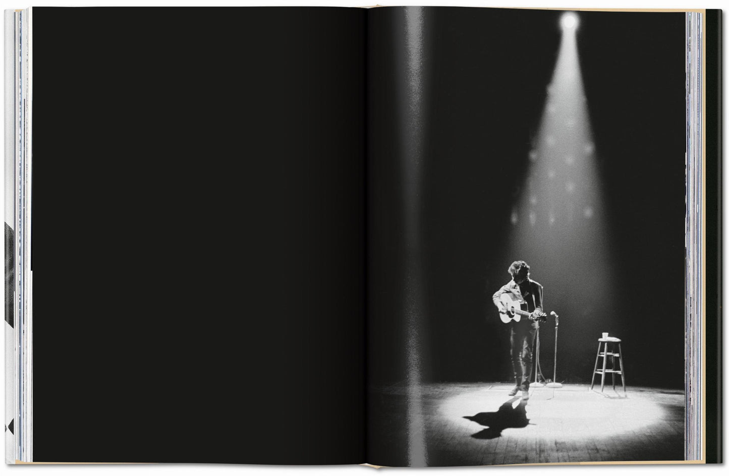Daniel Kramer. Bob Dylan. A Year and a Day (German, French, English)