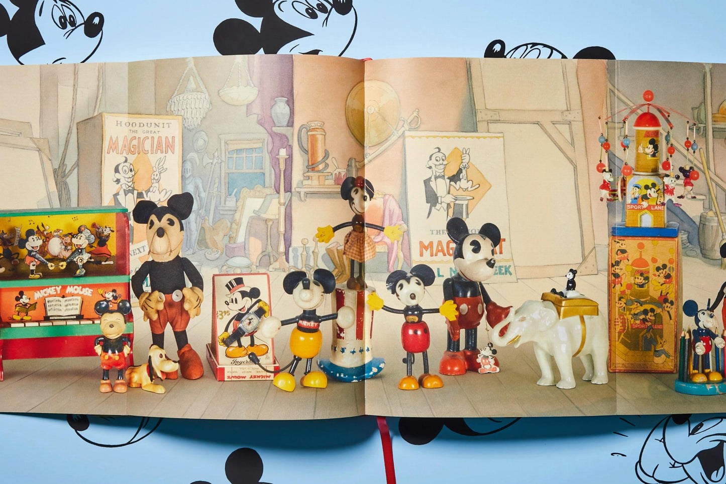 Walt Disney's Mickey Mouse. The Ultimate History (German)