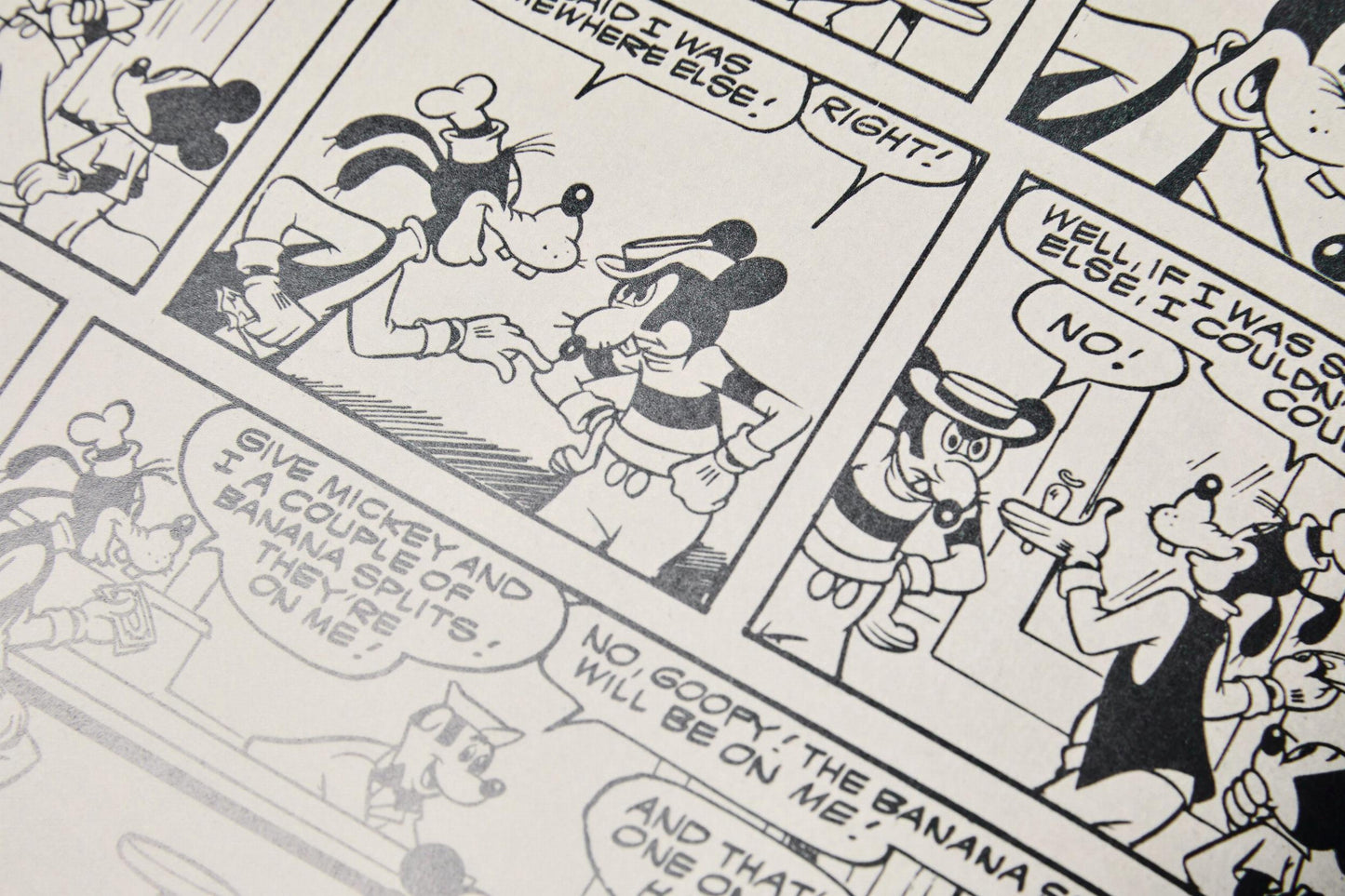 Walt Disney's Mickey Mouse. The Ultimate History (German)