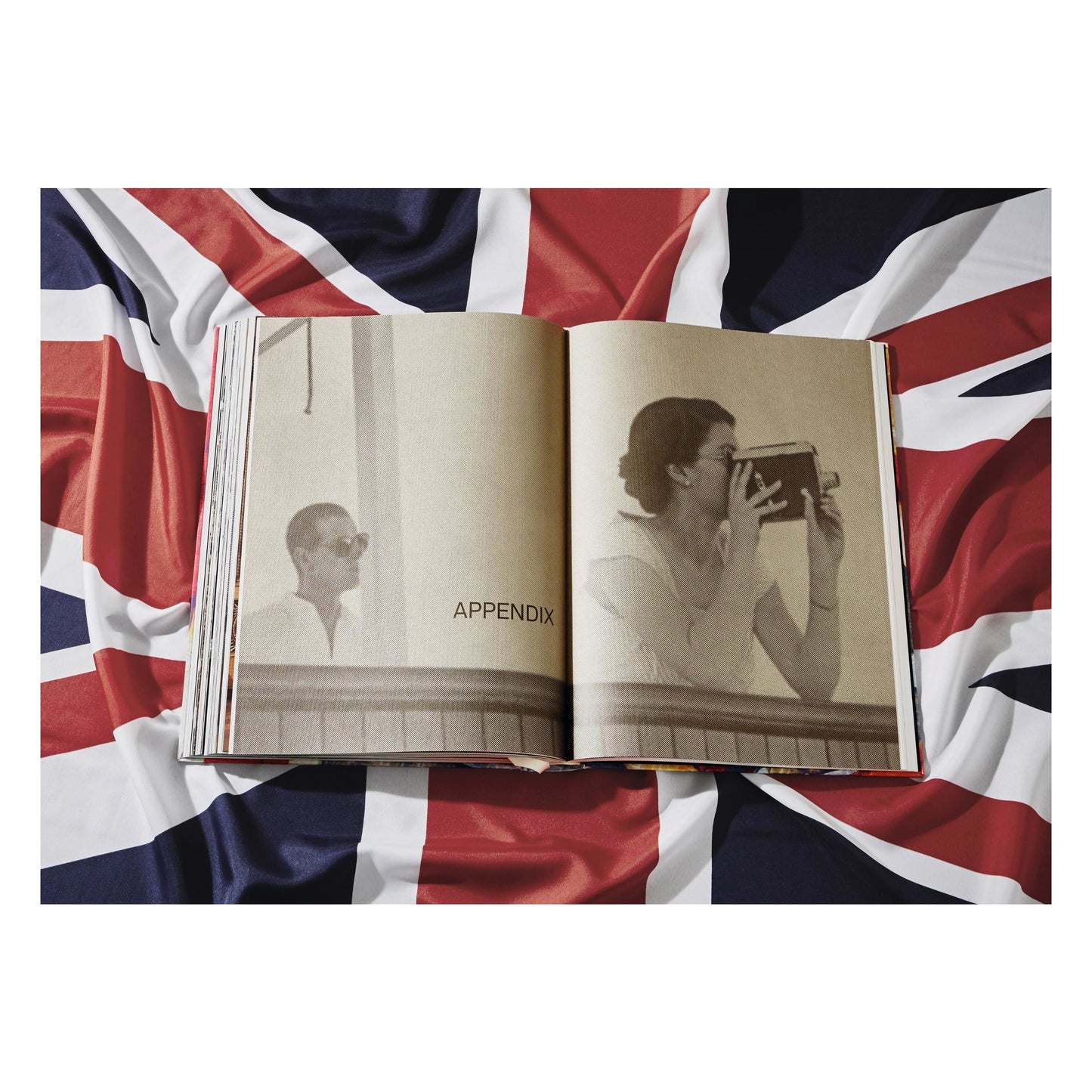 Her Majesty. Vivienne Westwood Edition No. 501–1,000. Harry Benson ‘Royal Departure’ (German, French, English) (AP)
