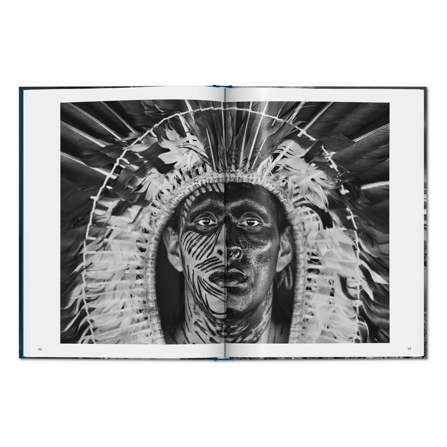 Sebastião Salgado. Amazônia (Italian)