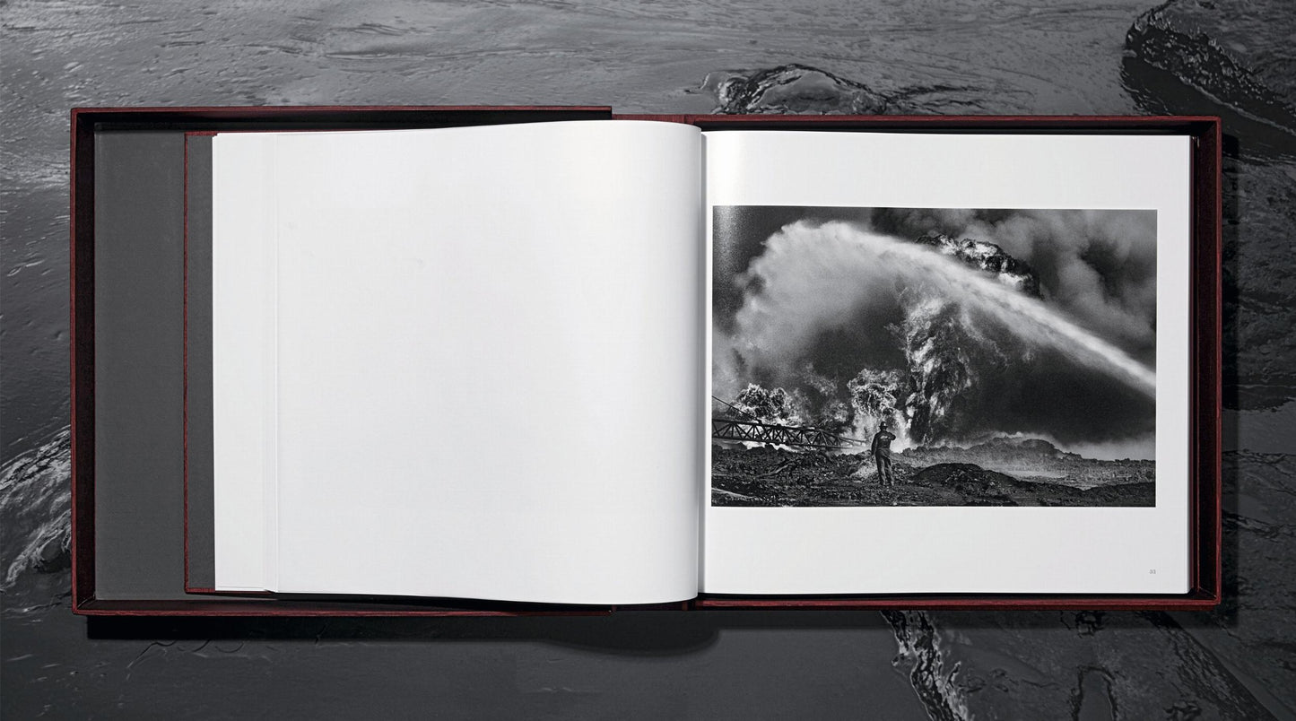 Sebastião Salgado. Kuwait. A Desert on Fire, Art Edition (English)