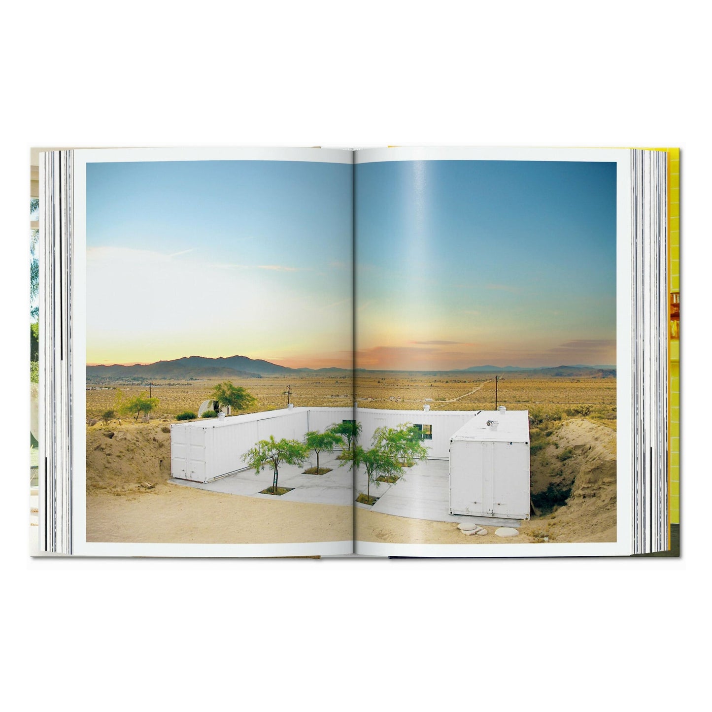 Interiors Now! 45th Ed. (Spanish, Italian, Portuguese)