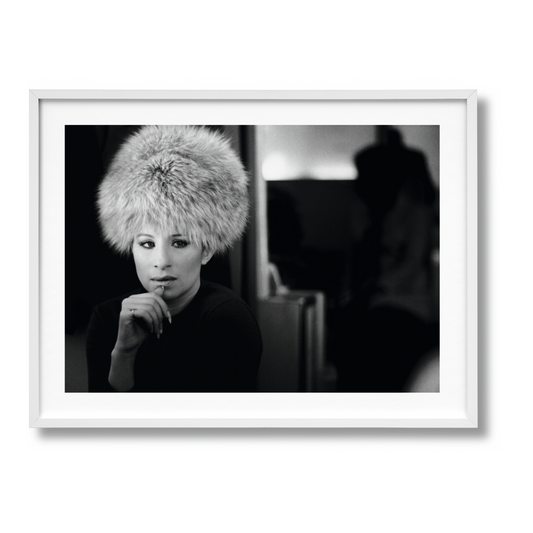 Barbra Streisand. Art Edition No. 101–200, Lawrence Schiller ‘Streisand En Route To London’ (German, French, English)