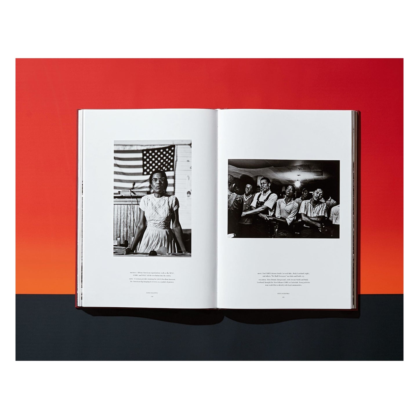 James Baldwin. The Fire Next Time. Photographs by Steve Schapiro (English) (SA)