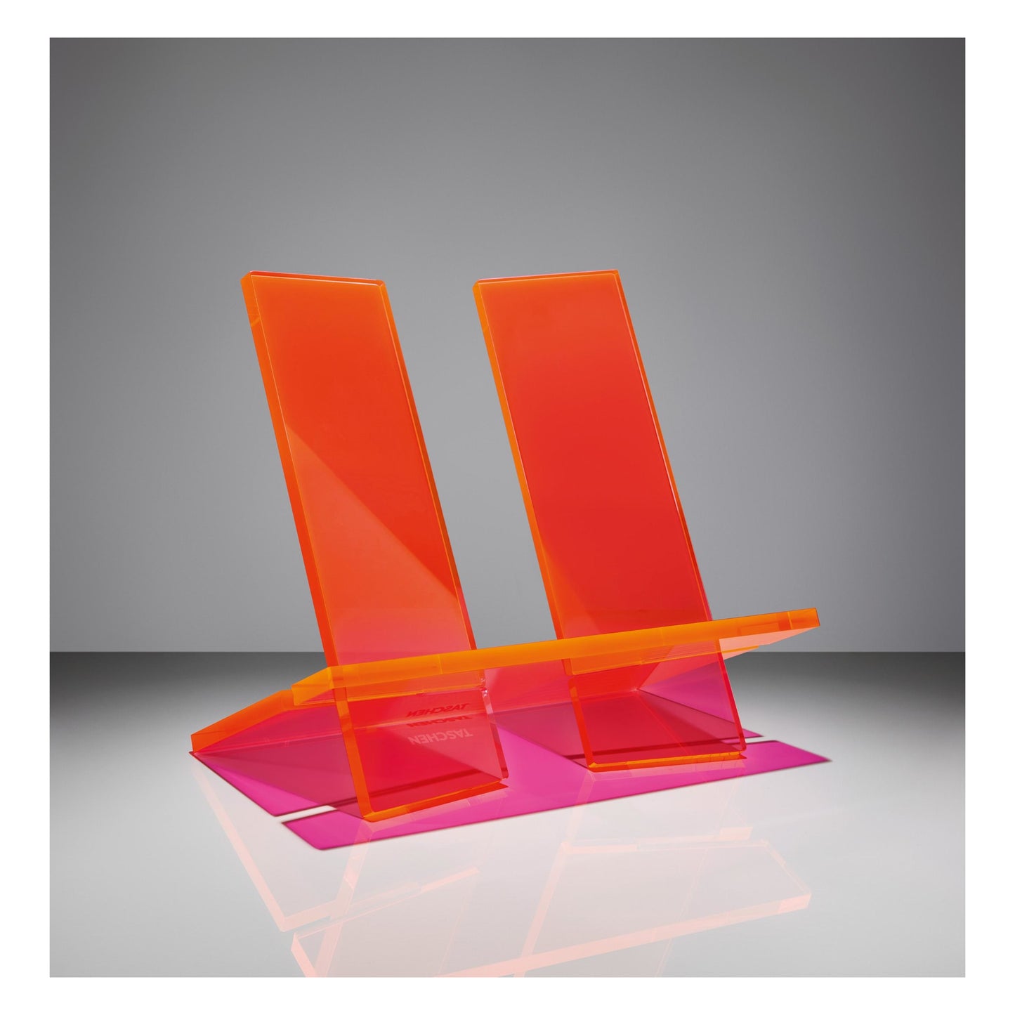 Bookstand. Extra-Large. Radiant Pink