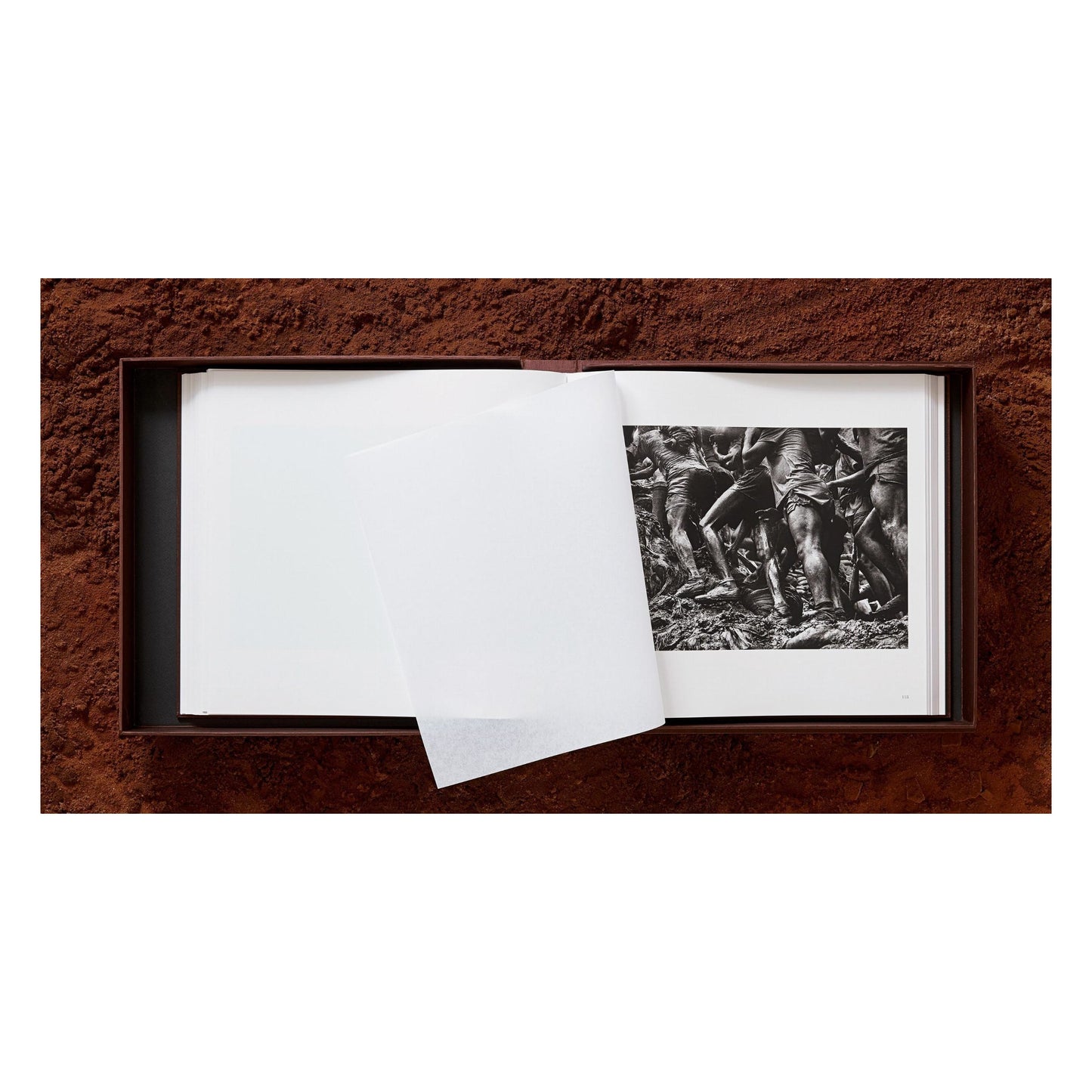 Sebastião Salgado. Gold, Art Edition, Brasil 1986 (English) (AP)