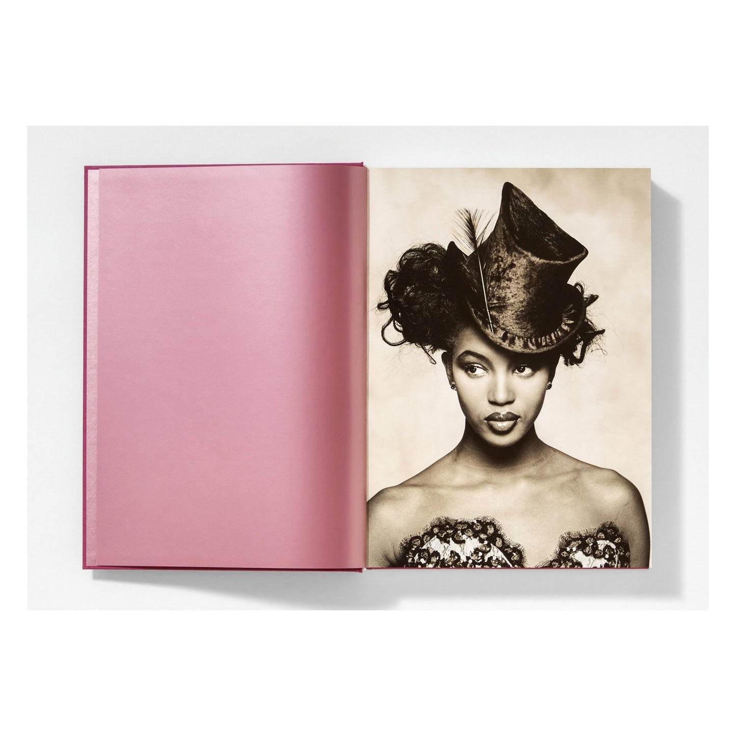 Naomi. Updated Edition (English)