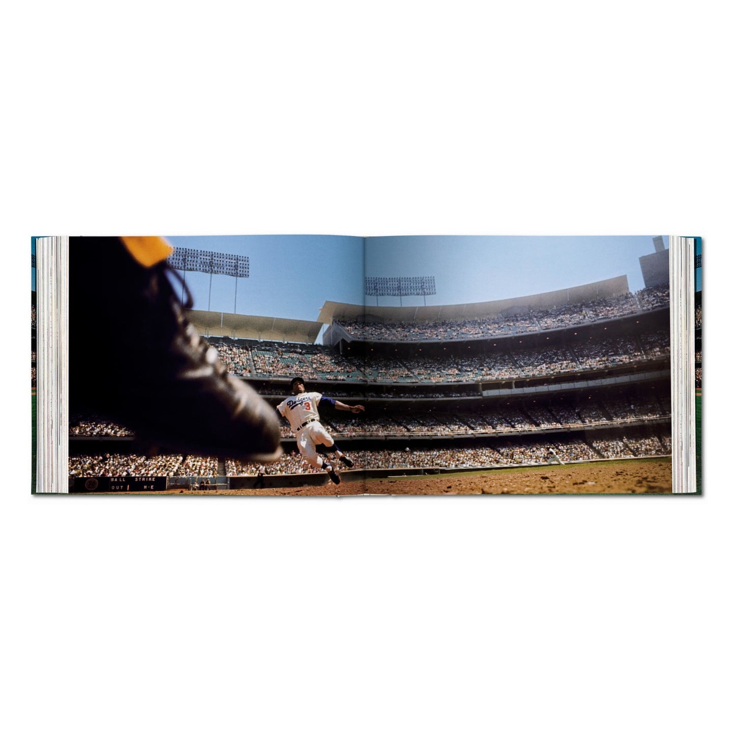 Neil Leifer. The Golden Age of Baseball (German, French, English) (SA)