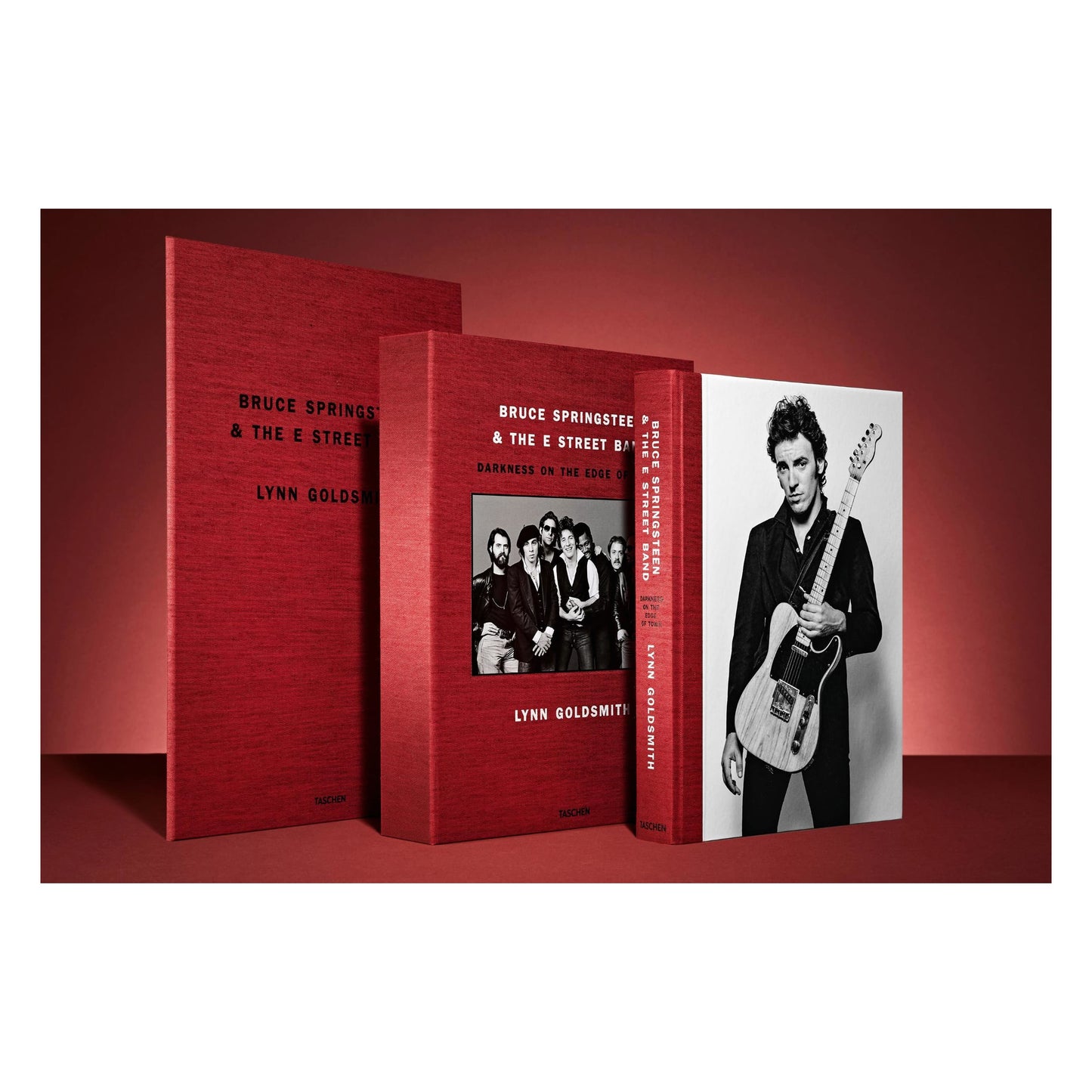 Lynn Goldsmith. Bruce Springsteen & The E Street Band. Art Edition No. 101–200 ‘Bruce with Mic Stand, 1978’ (German, French, English)