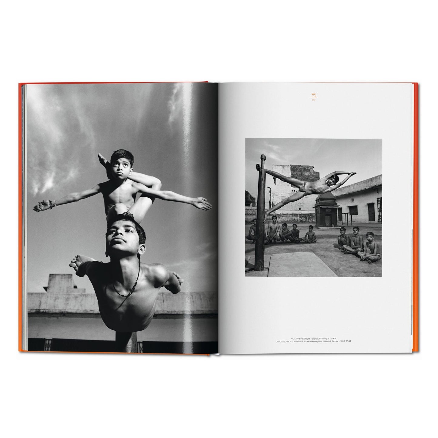 Michael O'Neill. À propos du Yoga: L'Architecture de la paix (French)