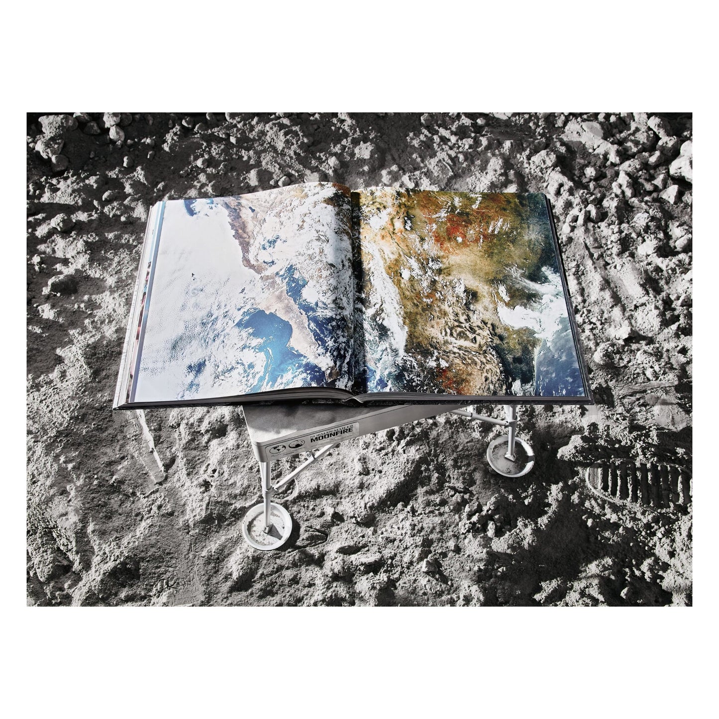 Norman Mailer, Marc Newson. MoonFire, Lunar Rock Edition No. 1,968 ‘NWA 4936’ (English)
