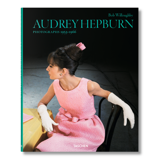 Bob Willoughby. Audrey Hepburn. Photographs 1953–1966 (German, French, English)