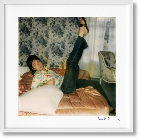 Linda McCartney. The Polaroid Diaries, Art Edition No. 1–62 ‘Location unknown, 1970s’ (German, French, English)