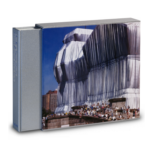 Christo and Jeanne-Claude. Wrapped Reichstag. Berlin 1971–1995 (German, French, English)