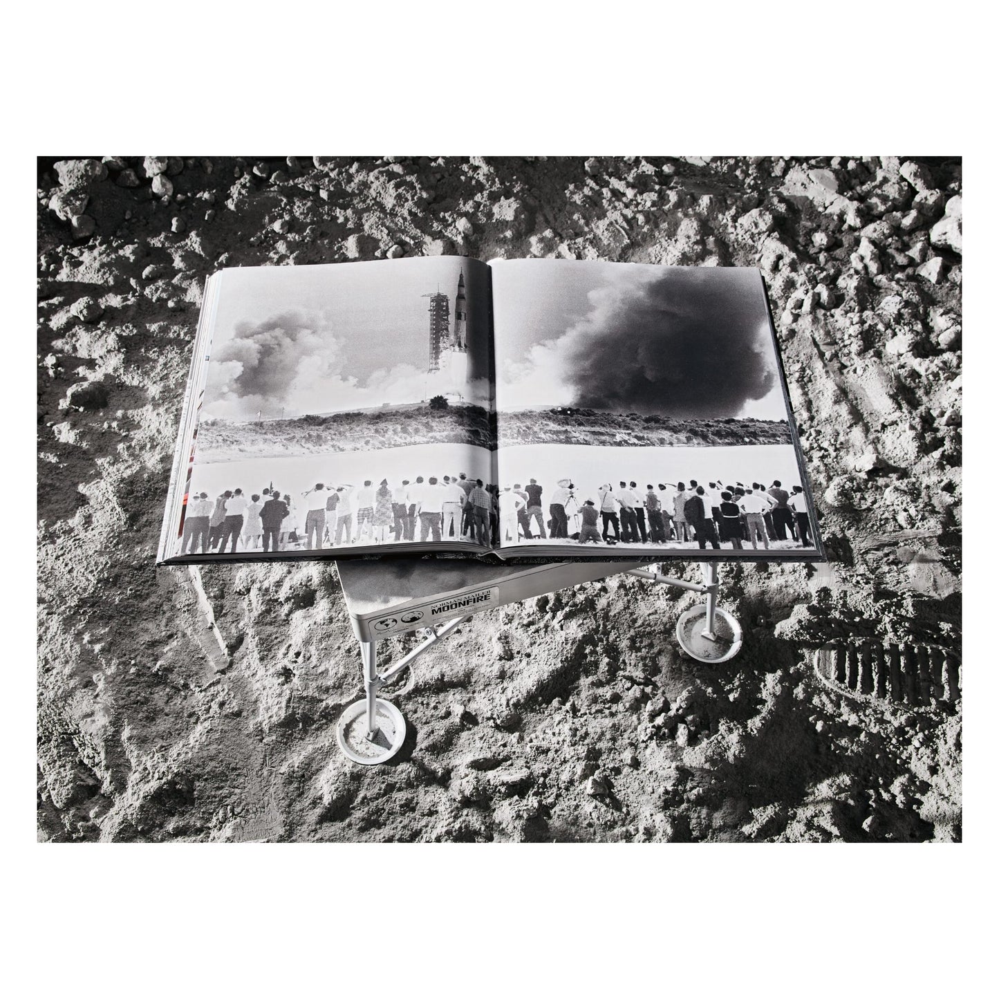Norman Mailer, Marc Newson. MoonFire, Lunar Rock Edition No. 1,968 ‘NWA 4936’ (English)