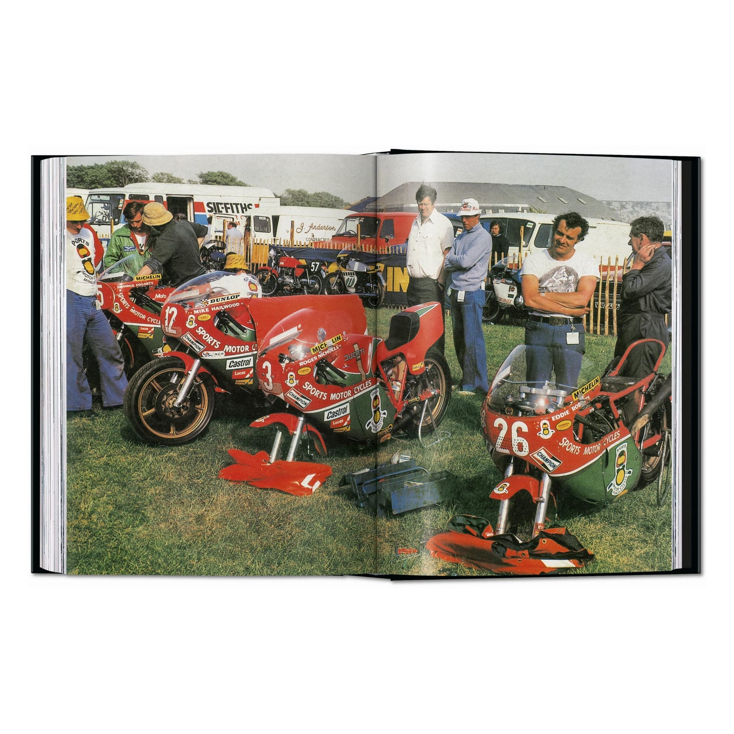 Motorcycles. 45th Ed. (English)