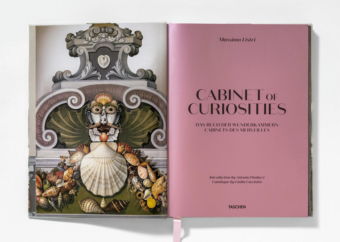 Massimo Listri. Cabinet of Curiosities (German, French, English)