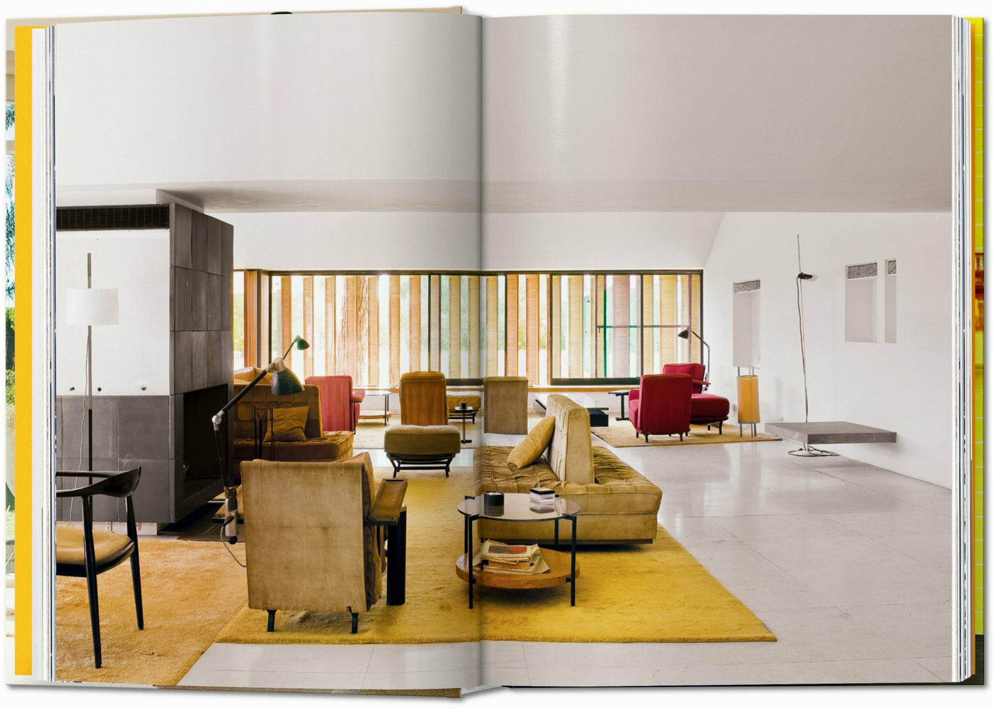 Interiors Now! 40th Ed. (Spanish, Italian, Portuguese)