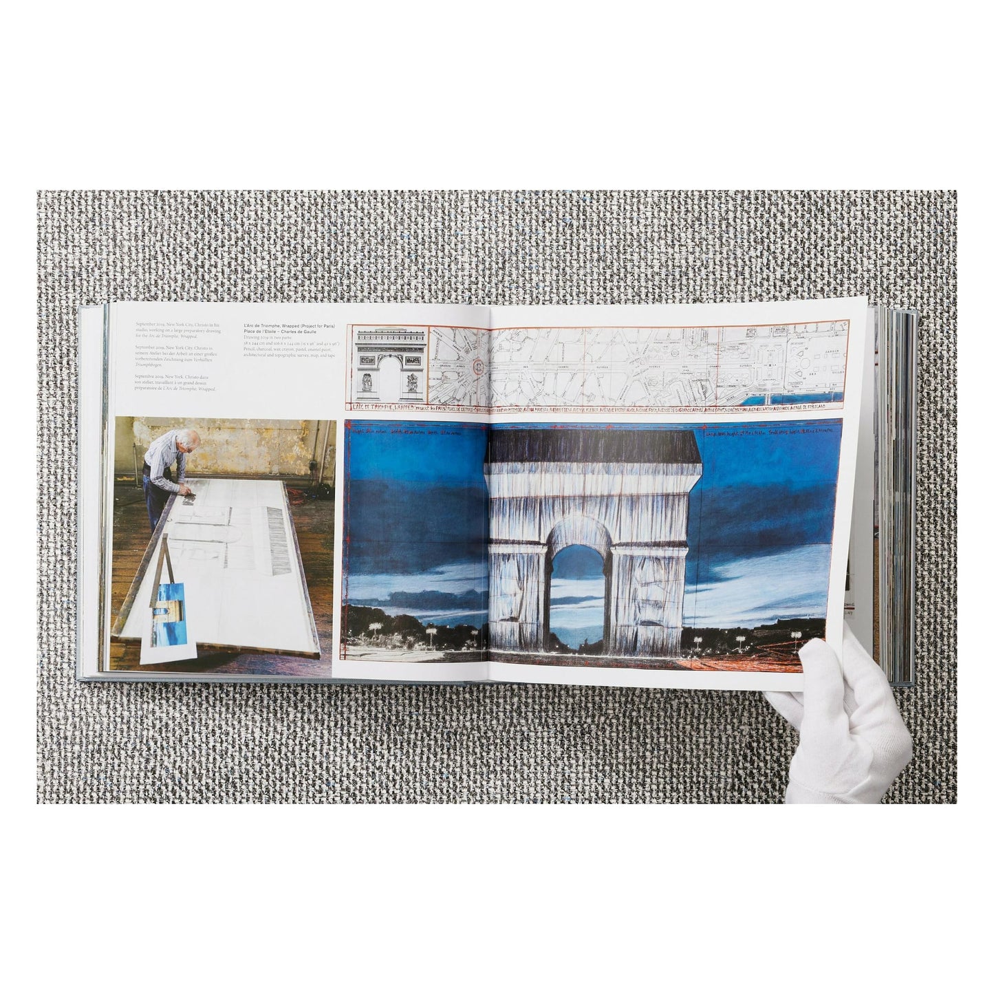 Christo and Jeanne-Claude. L'Arc de Triomphe, Wrapped, by Day. Art Edition No. 1-250 (German, French, English) (SA)