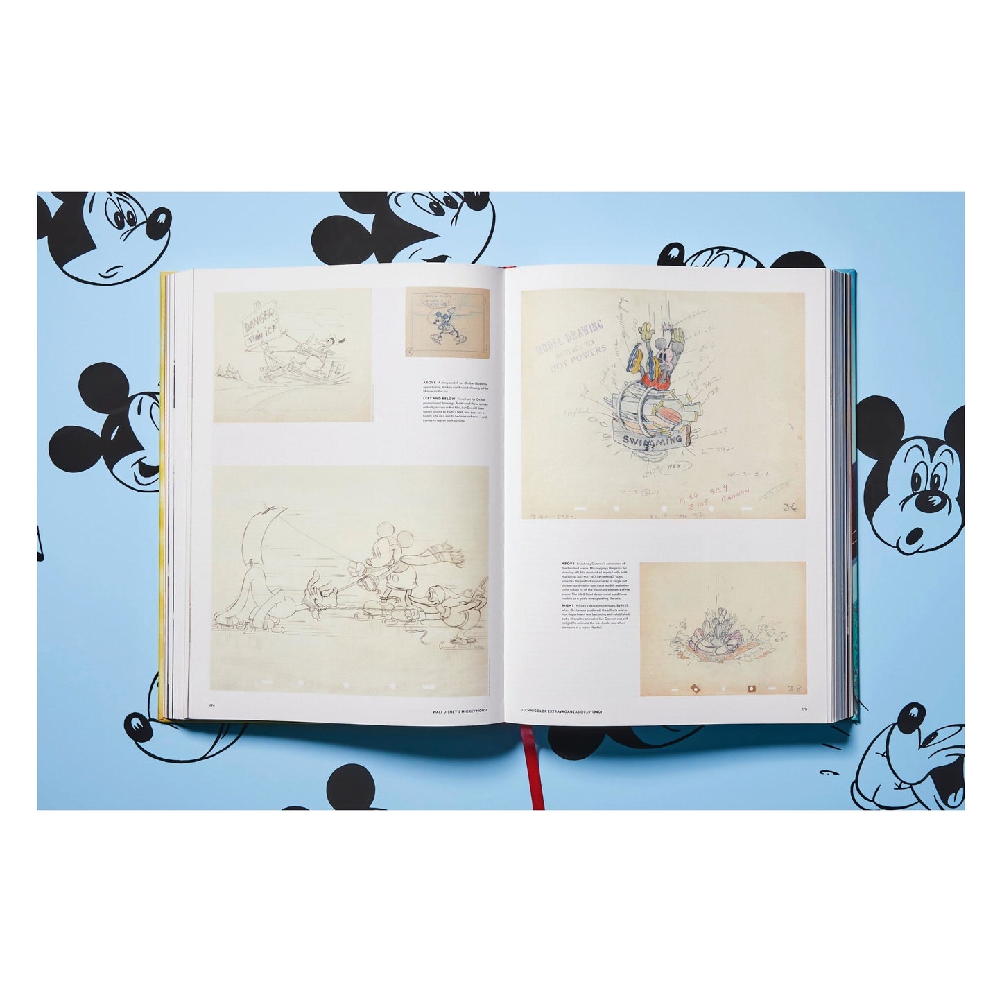 Walt Disney's Mickey Mouse. The Ultimate History (English)