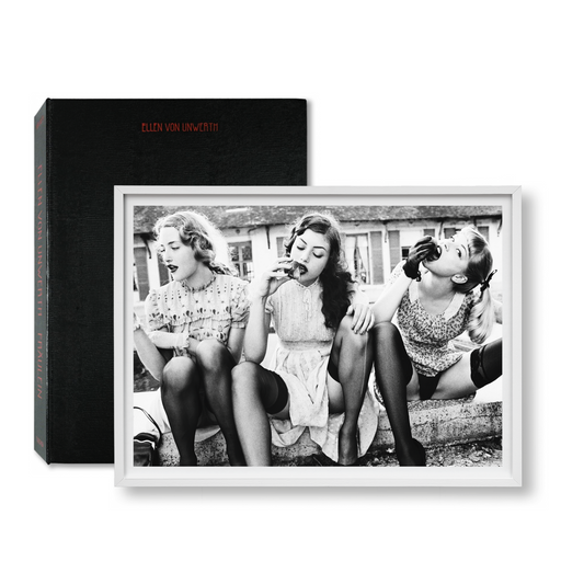 Ellen von Unwerth. Fräulein, Art Edition No. 1–100 ‘Peaches’ (German, French, English)