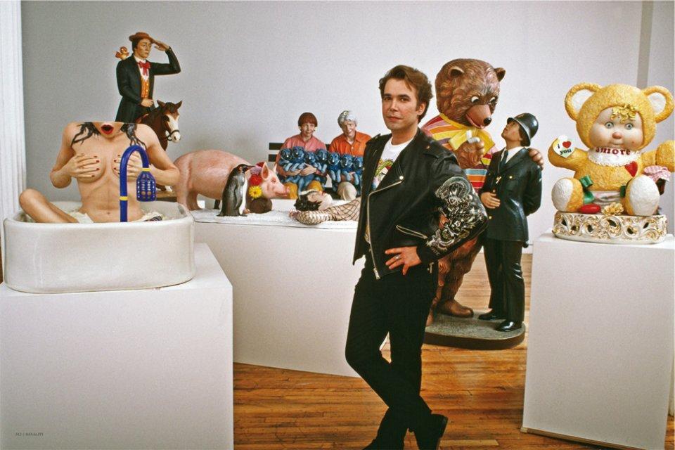 Jeff Koons (German, French, English)