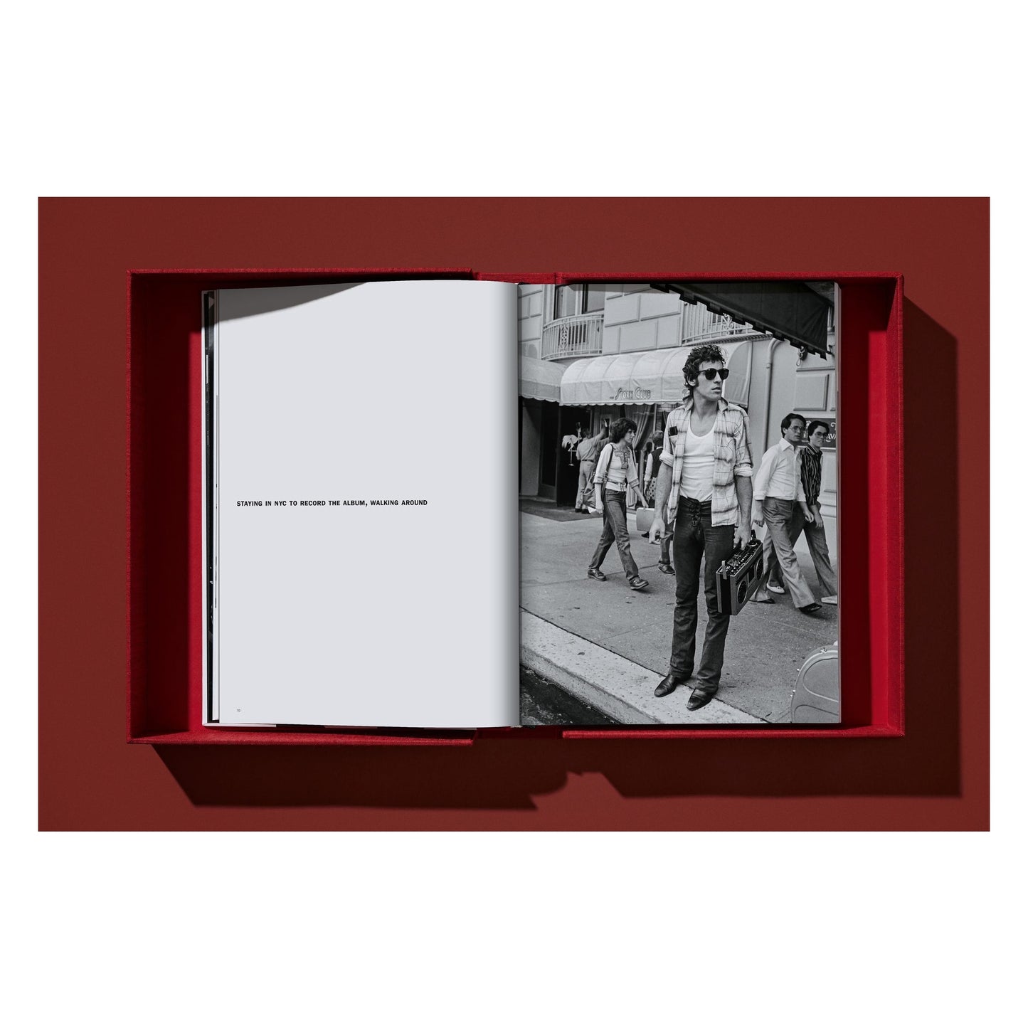 Lynn Goldsmith. Bruce Springsteen & The E Street Band. Art Edition No. 1–100 ‘Bruce, Studio Portrait, 1978’ (German, French, English) (SA)