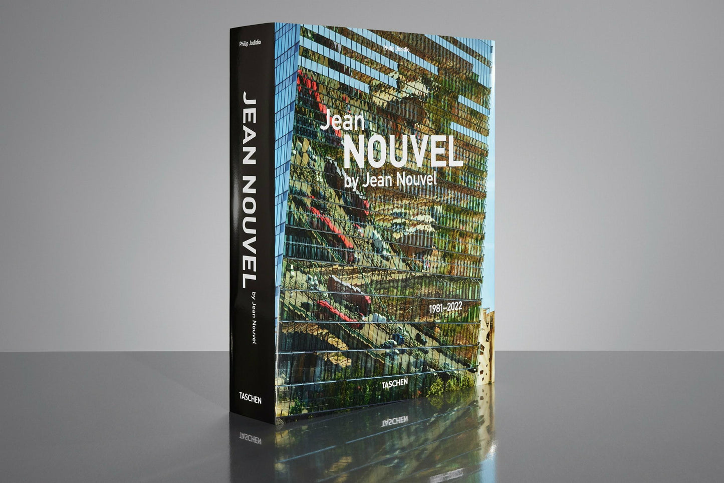 Jean Nouvel by Jean Nouvel. 1981–2022 (French, English)