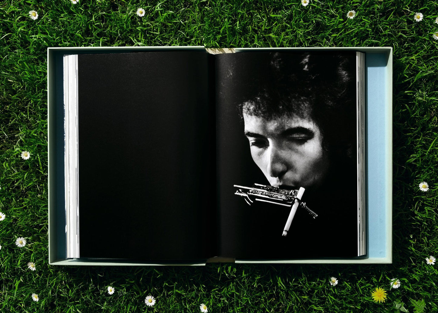 Daniel Kramer. Bob Dylan. Art Edition No. 101–200 ‘Bob Dylan, Columbia Records, Studio A’ (German, French, English)