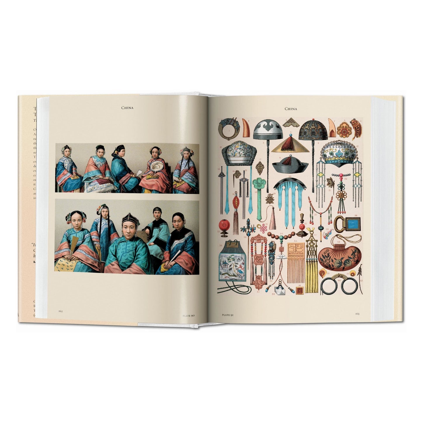 Auguste Racinet. The Costume History (English)