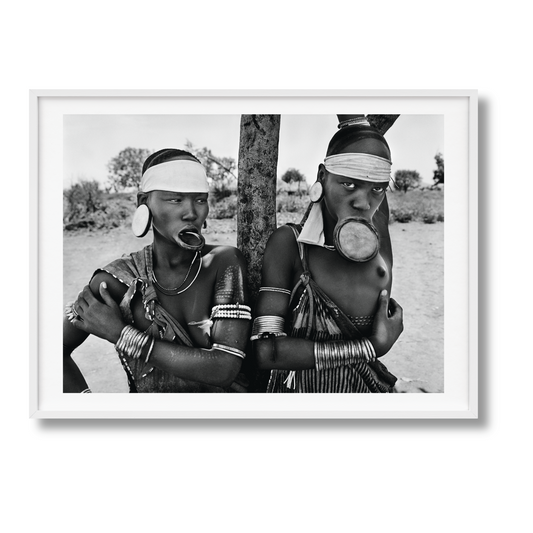 Sebastião Salgado. GENESIS, Art Edition No. 1–100 ‘Two Mursi Women, Omo Valley, Ethiopia’ (English) (SA)