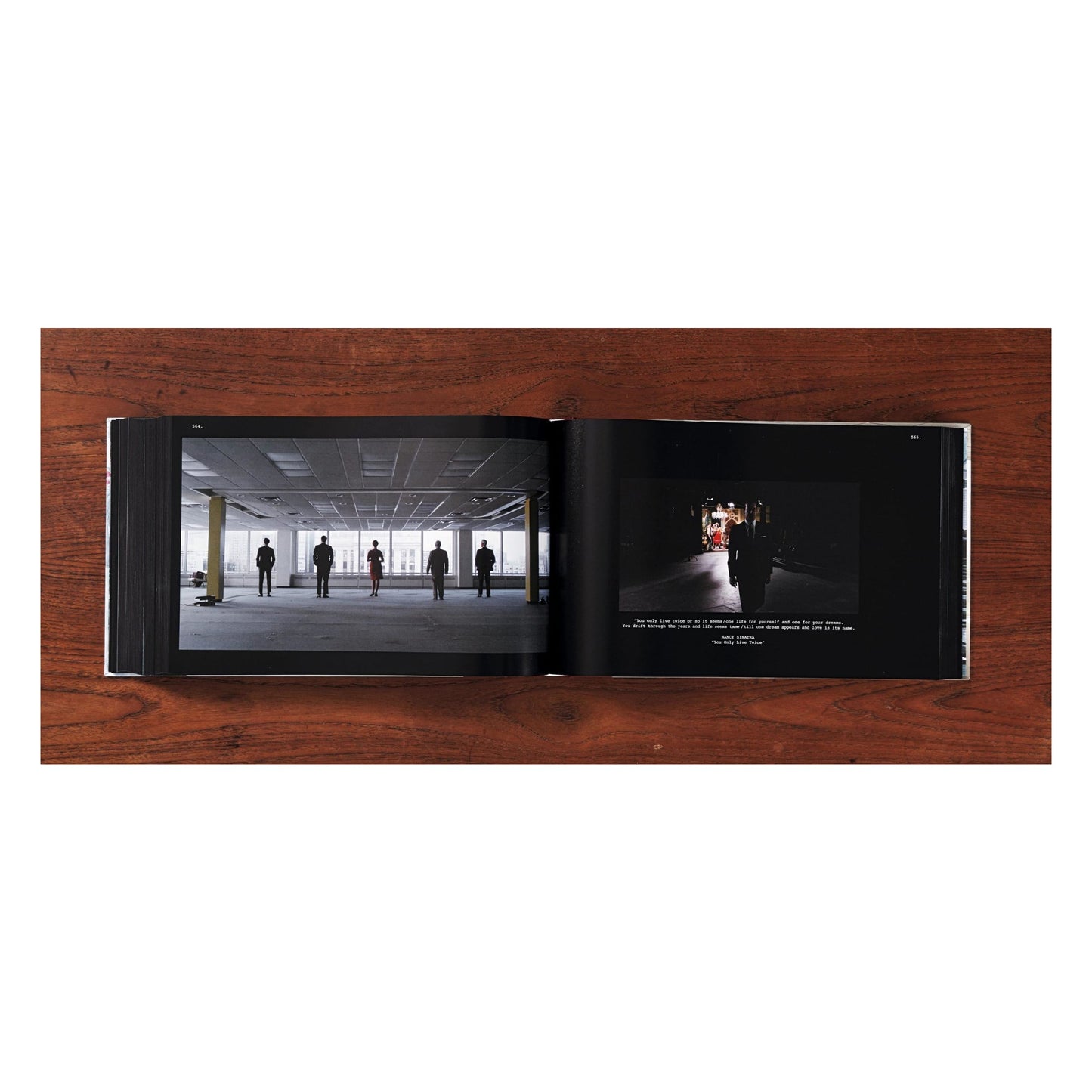 Matthew Weiner. Mad Men, Art Edition No. 1–500 (Script Edition) (English) (SA)