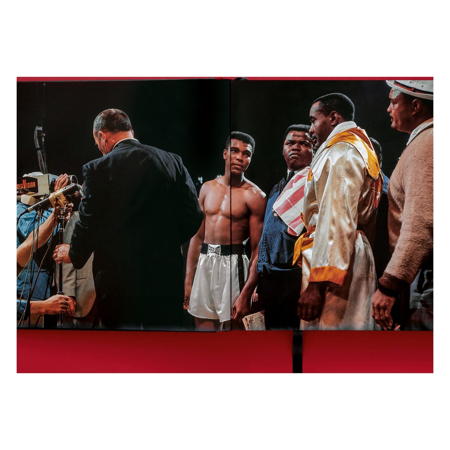 Neil Leifer. Boxing. 60 Years of Fights and Fighters (German, French, English) (AP)