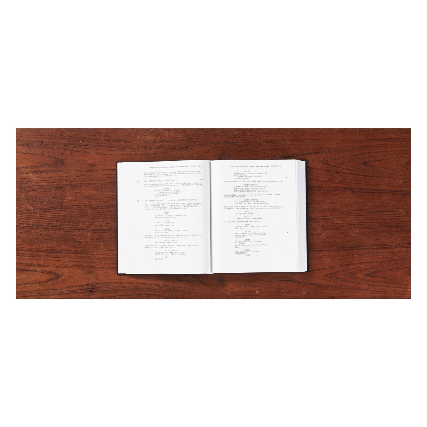 Matthew Weiner. Mad Men, Art Edition No. 1–500 (Script Edition) (English) (AP)