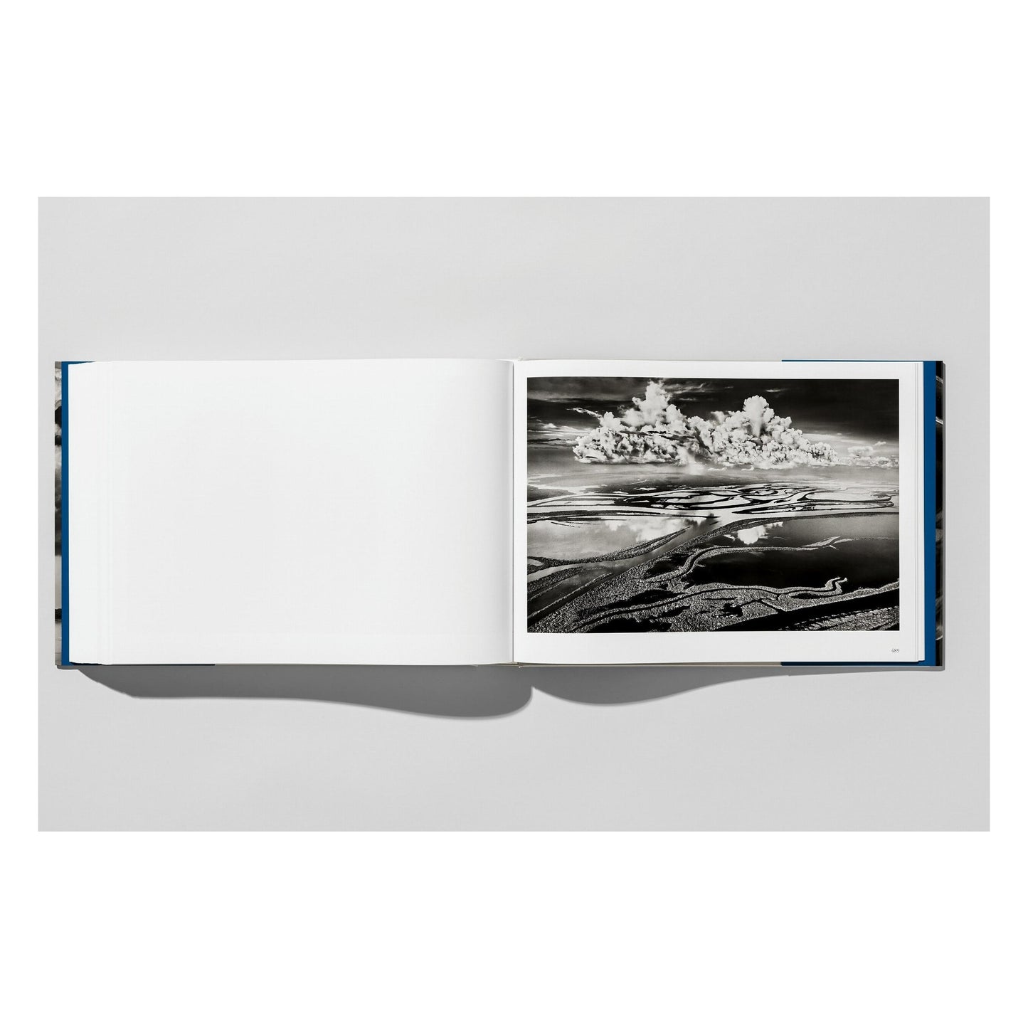 Sebastião Salgado. Amazônia (French)