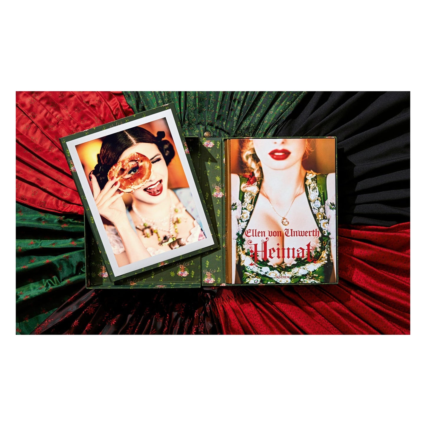 Ellen von Unwerth. Heimat, Art Edition No. 201–300 ‘Spy Device’ (German, French, English) (AP)