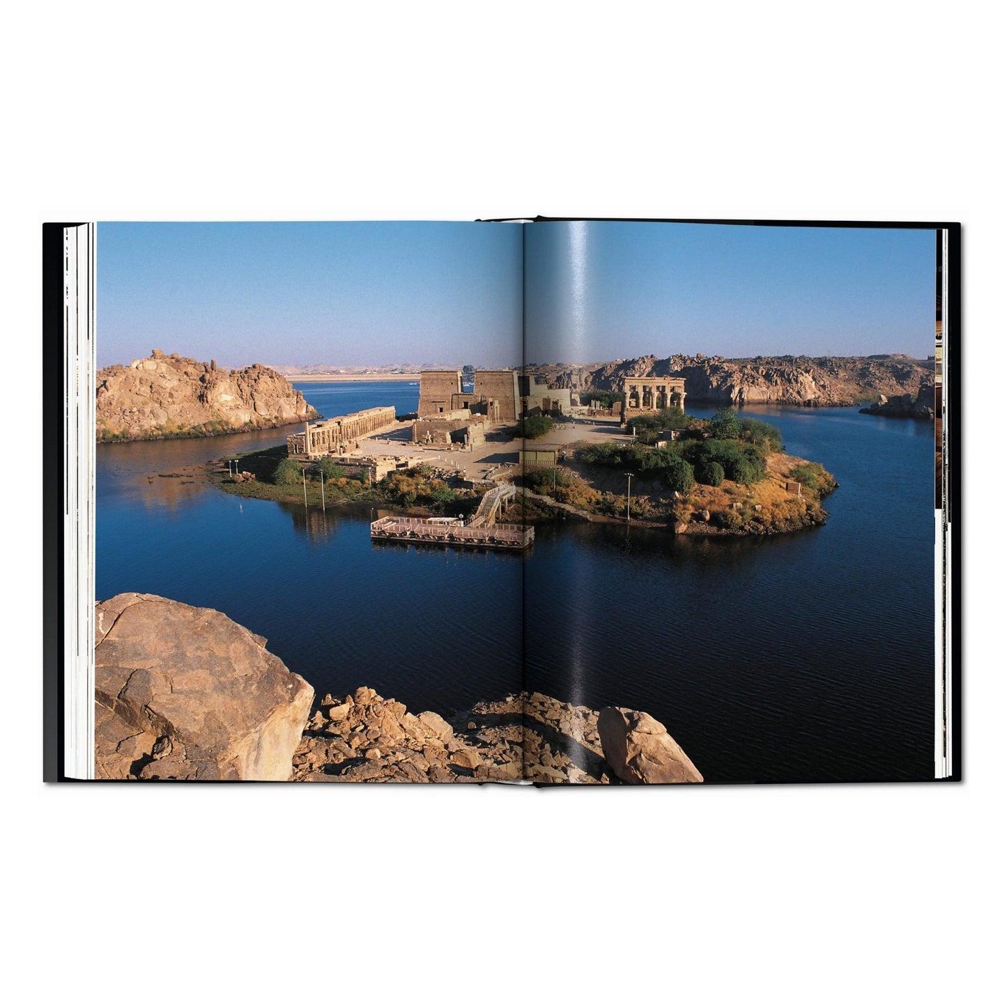 Egypt. People, Gods, Pharaohs (English)