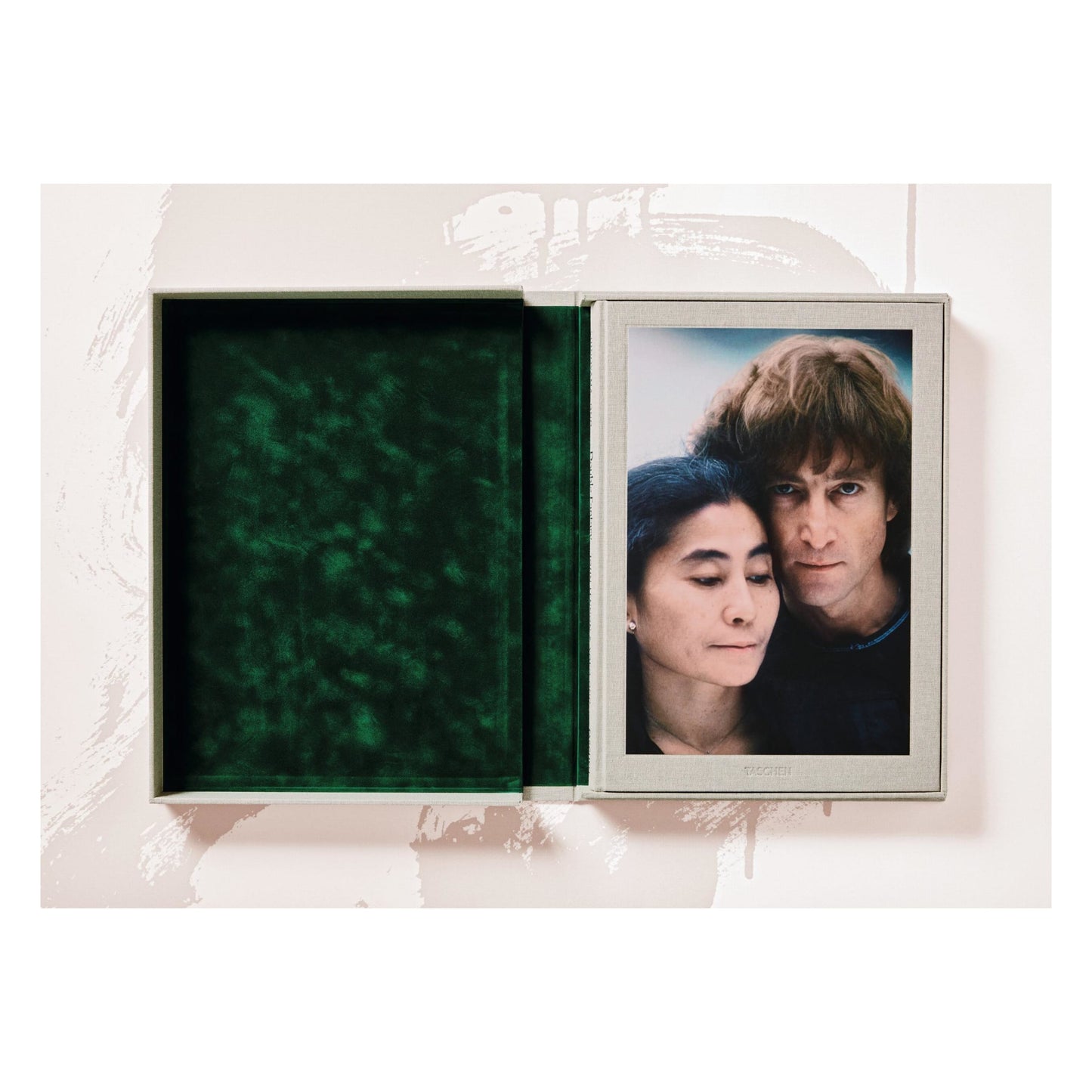 Kishin Shinoyama. John Lennon & Yoko Ono. Double Fantasy. Art Edition No. 1–125 ‘Untitled’ (German, French, English)