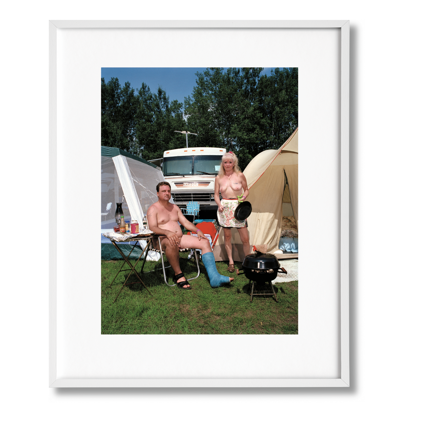 Naomi Harris. America Swings, Art Edition No. 51–100 ‘Barbecue’ (German, French, English)