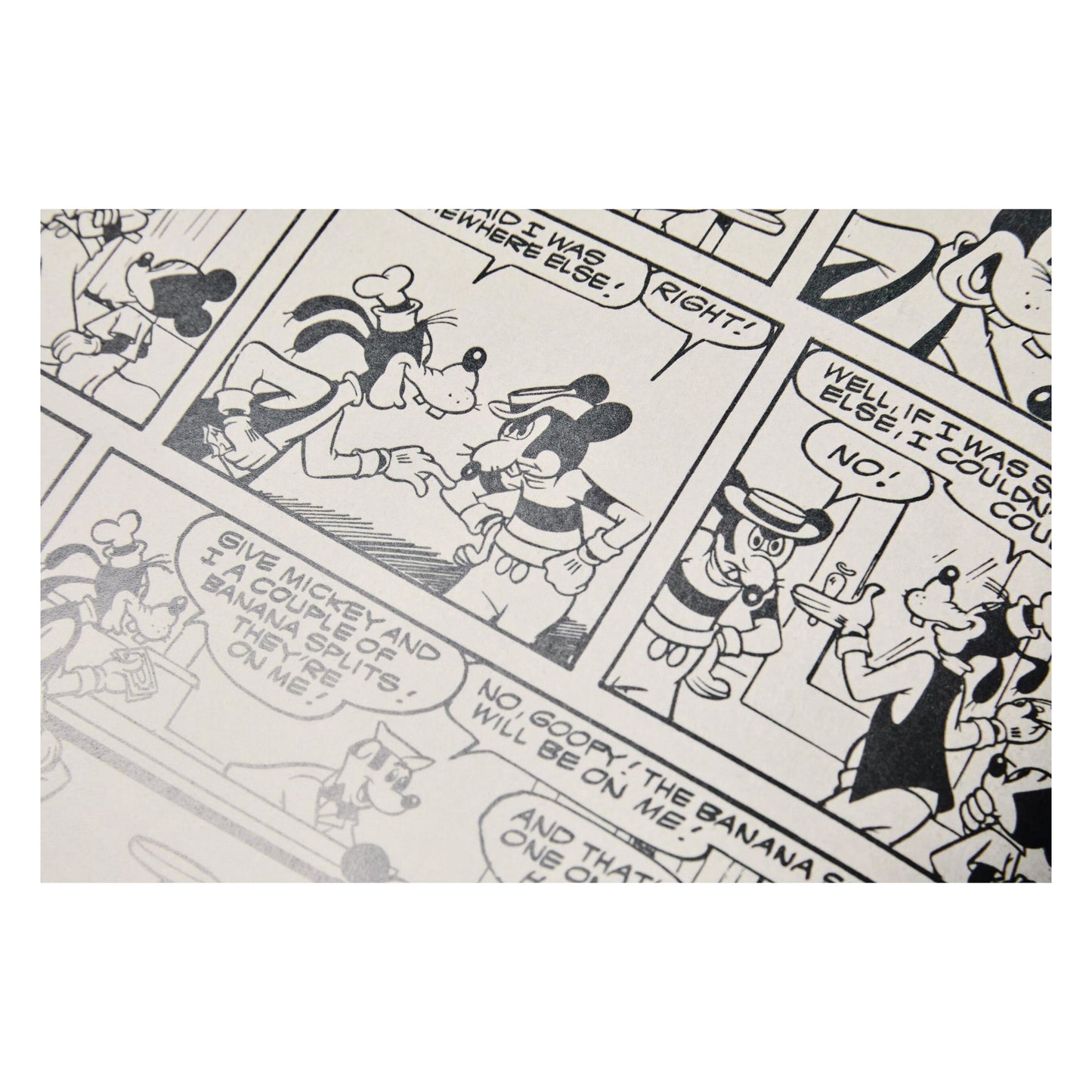 Walt Disney's Mickey Mouse. The Ultimate History (English)