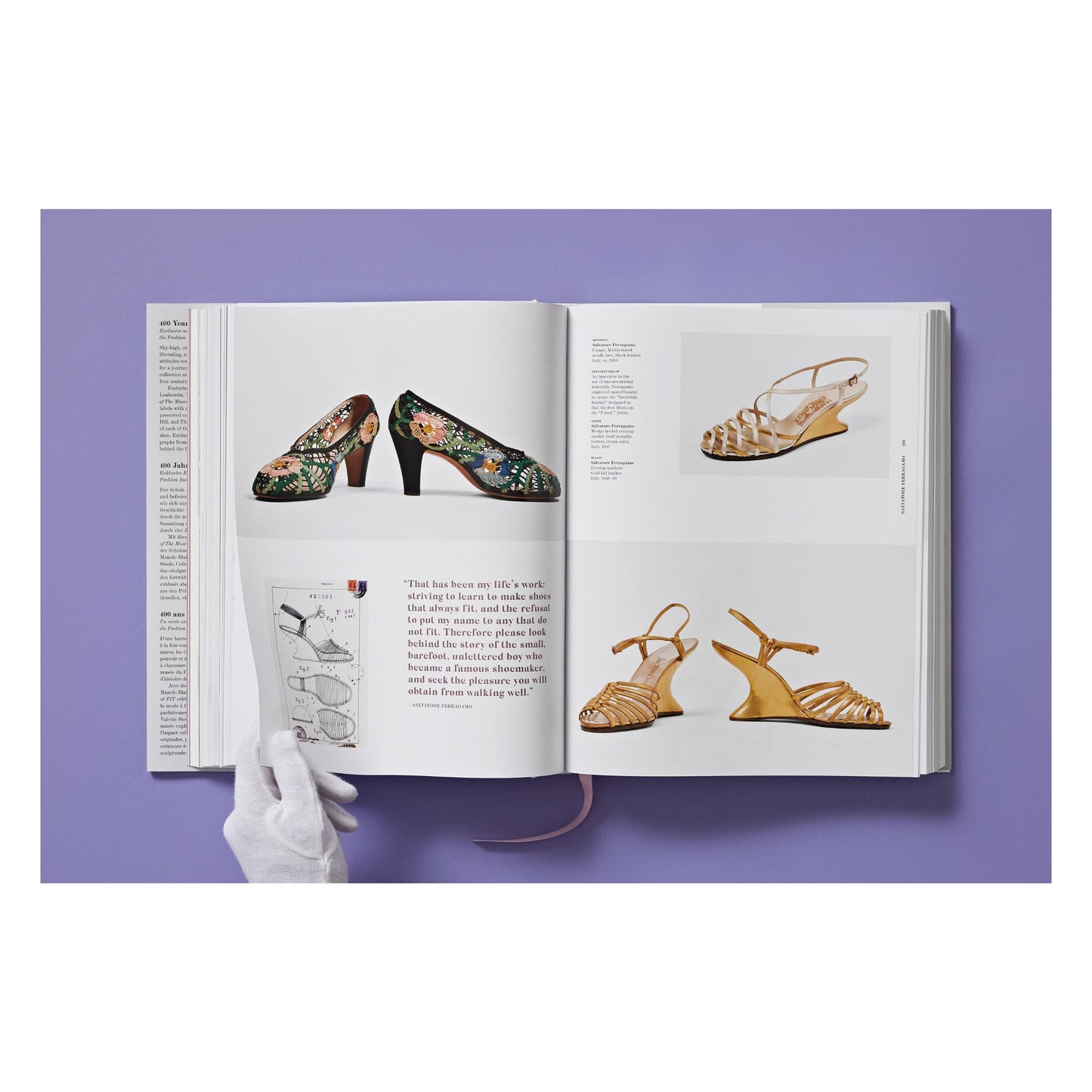 Shoes A-Z. The Collection of The Museum at FIT (German, French, English) (FFE)