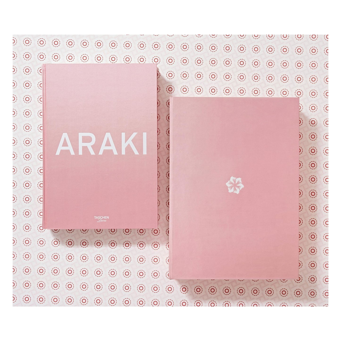 Araki (German, French, English, Japanese) (AP)