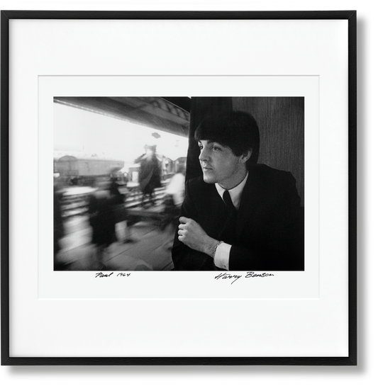 Harry Benson. Paul. Art Edition No. 1–50 ‘A Hard Day’s Night, 1964’ (German, French, English) (SA)